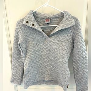 Long sleeve quarter snap pull over Women’s Size Small, EUC